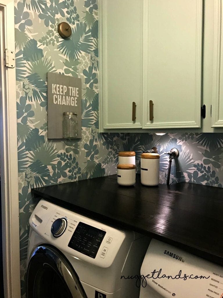 Laundry Room Makeover DIY