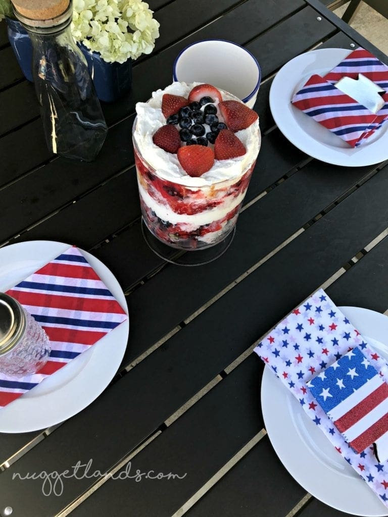 4th of july dessert place setting logo